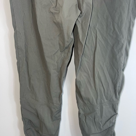 Lululemon Dance Studio Jogger green size 2 - Picture 12 of 13